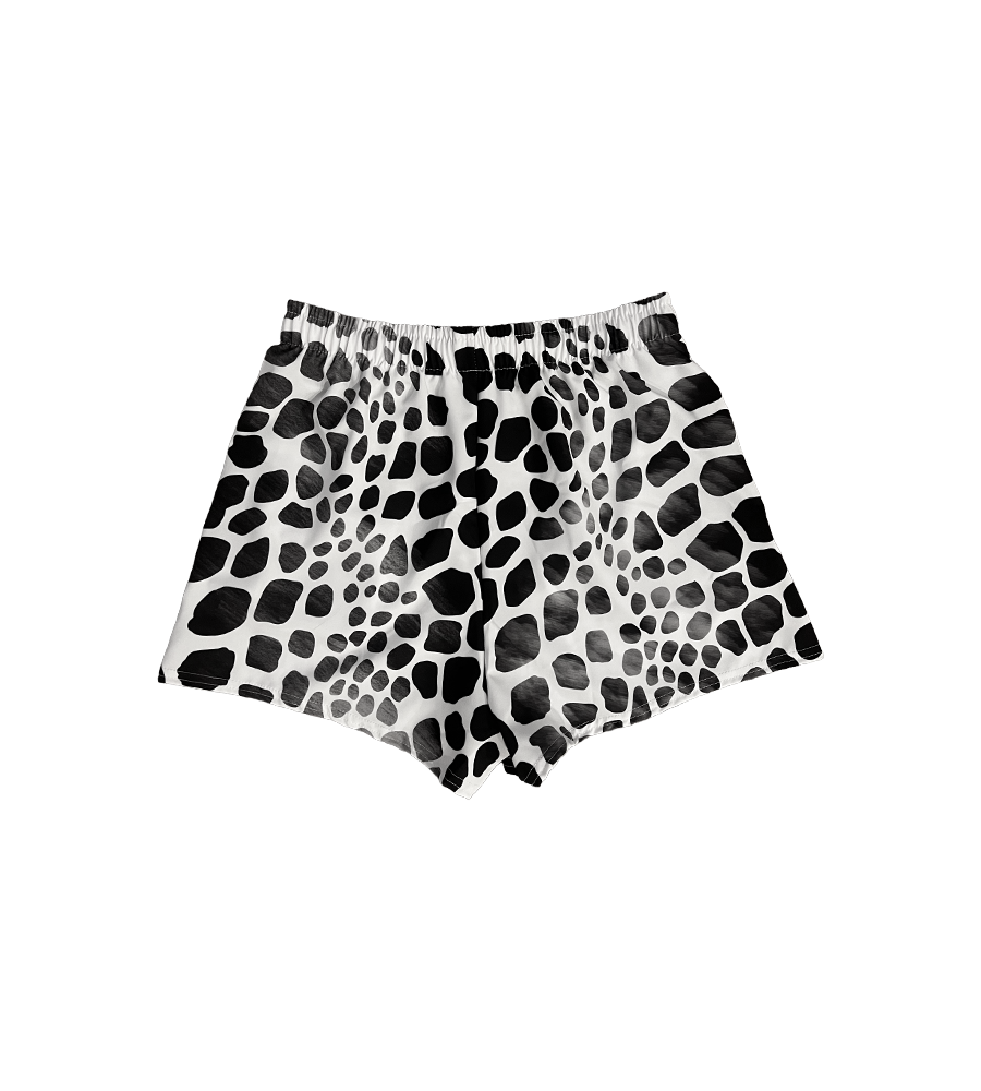 Women's Giraffe Print 2.5" Short - SeeingDreams