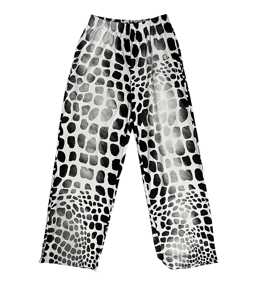 Giraffe Print Pants - SeeingDreams